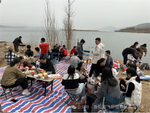 春日“趣”燒烤，不負(fù)好“食”光  公司開(kāi)展部門(mén)團(tuán)建活動(dòng)